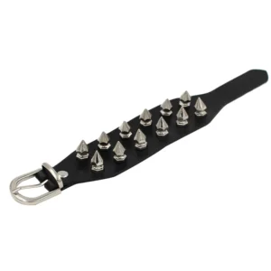 Bracelet de force en cuir noir clouté couleur argent
